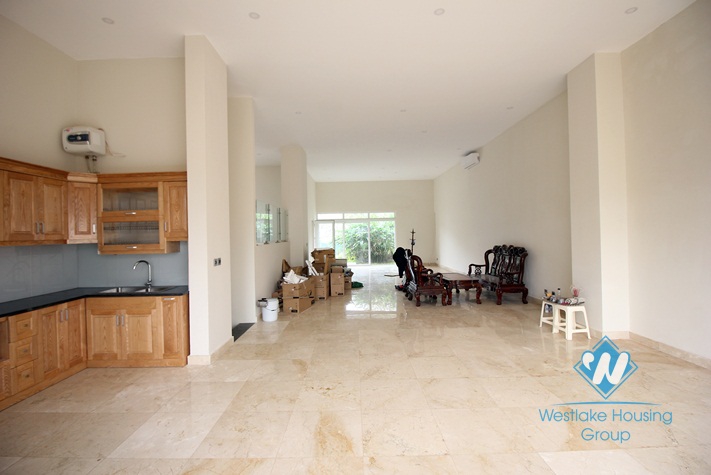A spacious villa for rent in Q area, Ciputra